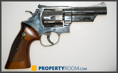 SMITH & WESSON 57 41 MAG